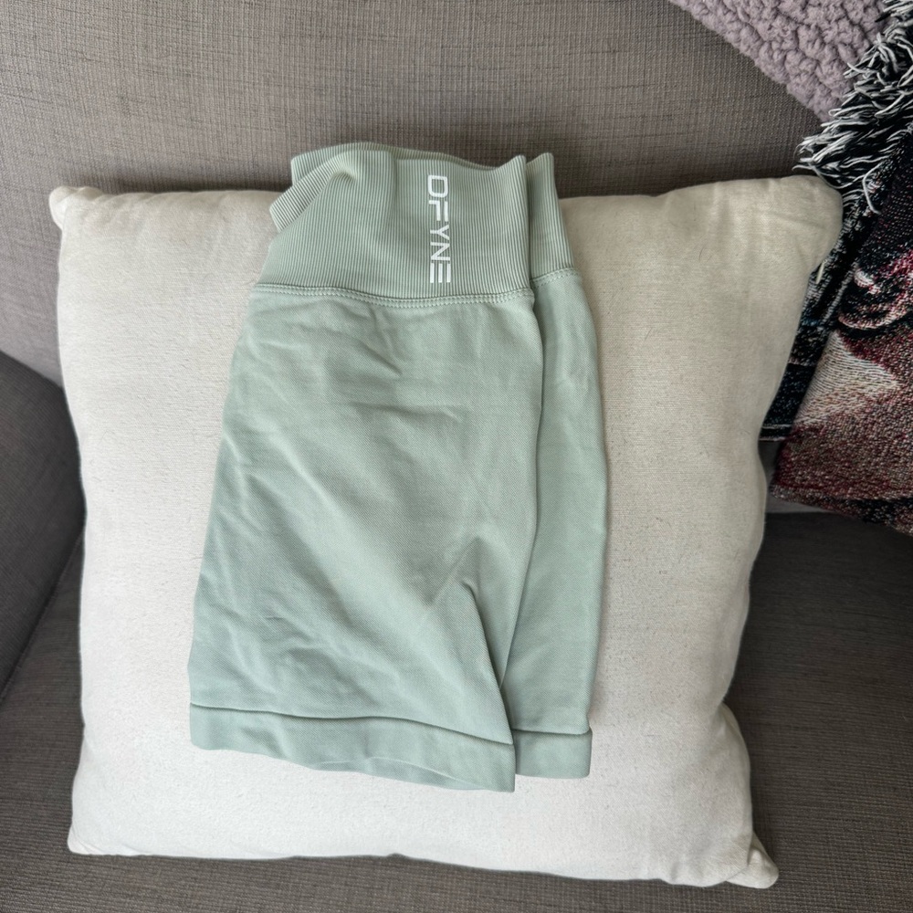 Dfyne Dynamic shorts XS